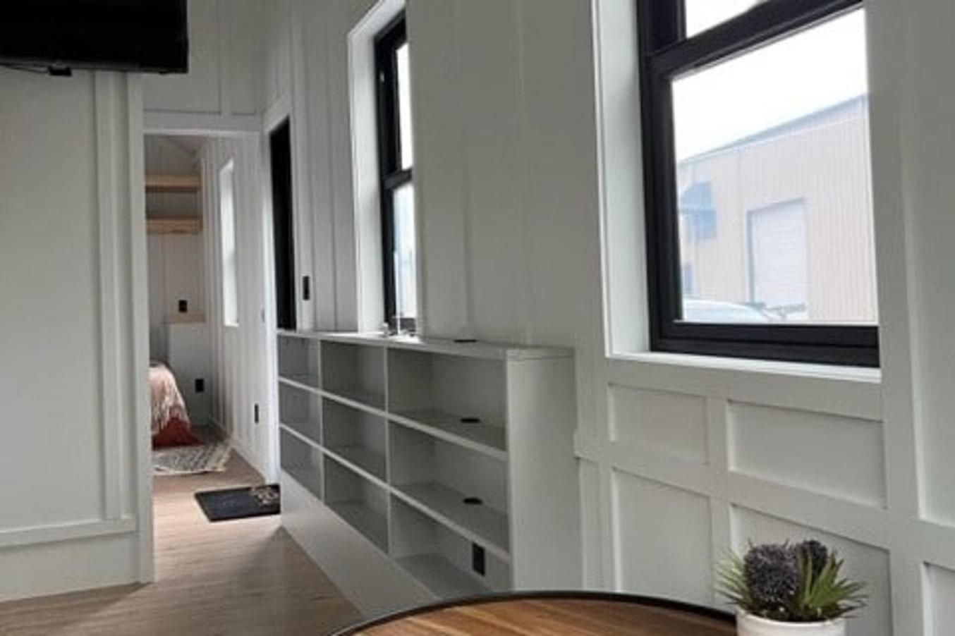 Holiday home The Endeavor Tiny Home! *